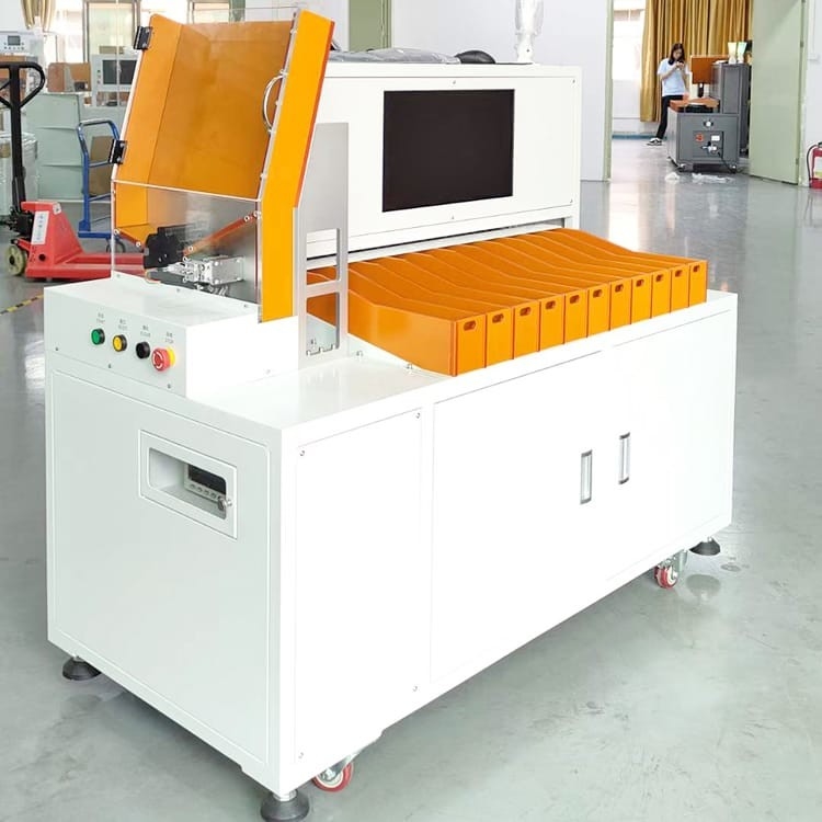 11-kanaals cilinder Automatische batterijcelsorteermachine voor lithiumbatterijpak