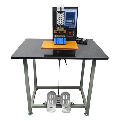 De Microcomputercontrole van batterijtab li ion spot welder pneumatic moving
